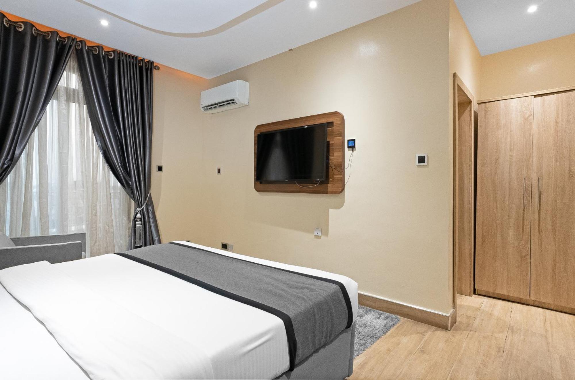 Watercress Hotels And Event Ikeja Exteriör bild