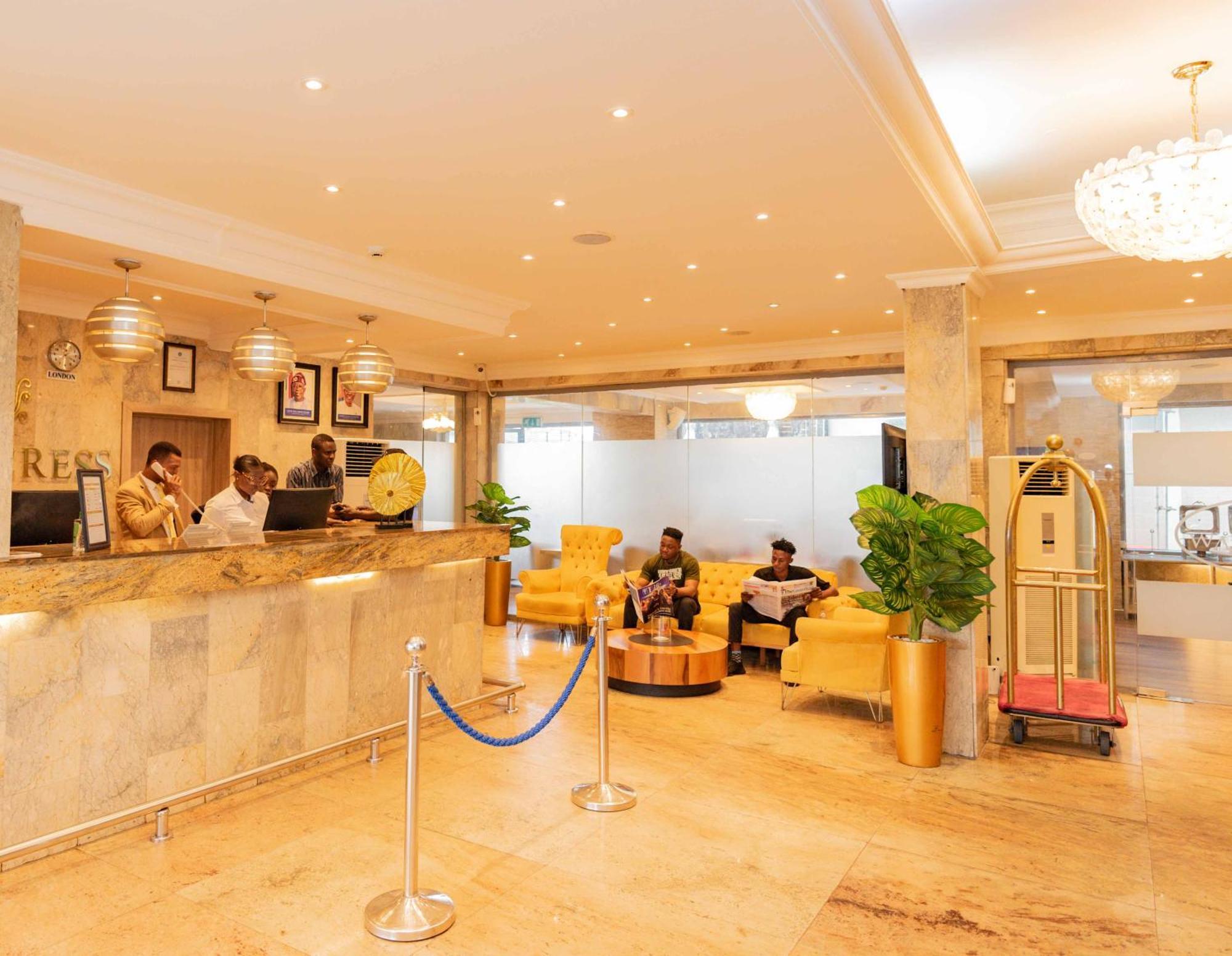 Watercress Hotels And Event Ikeja Exteriör bild