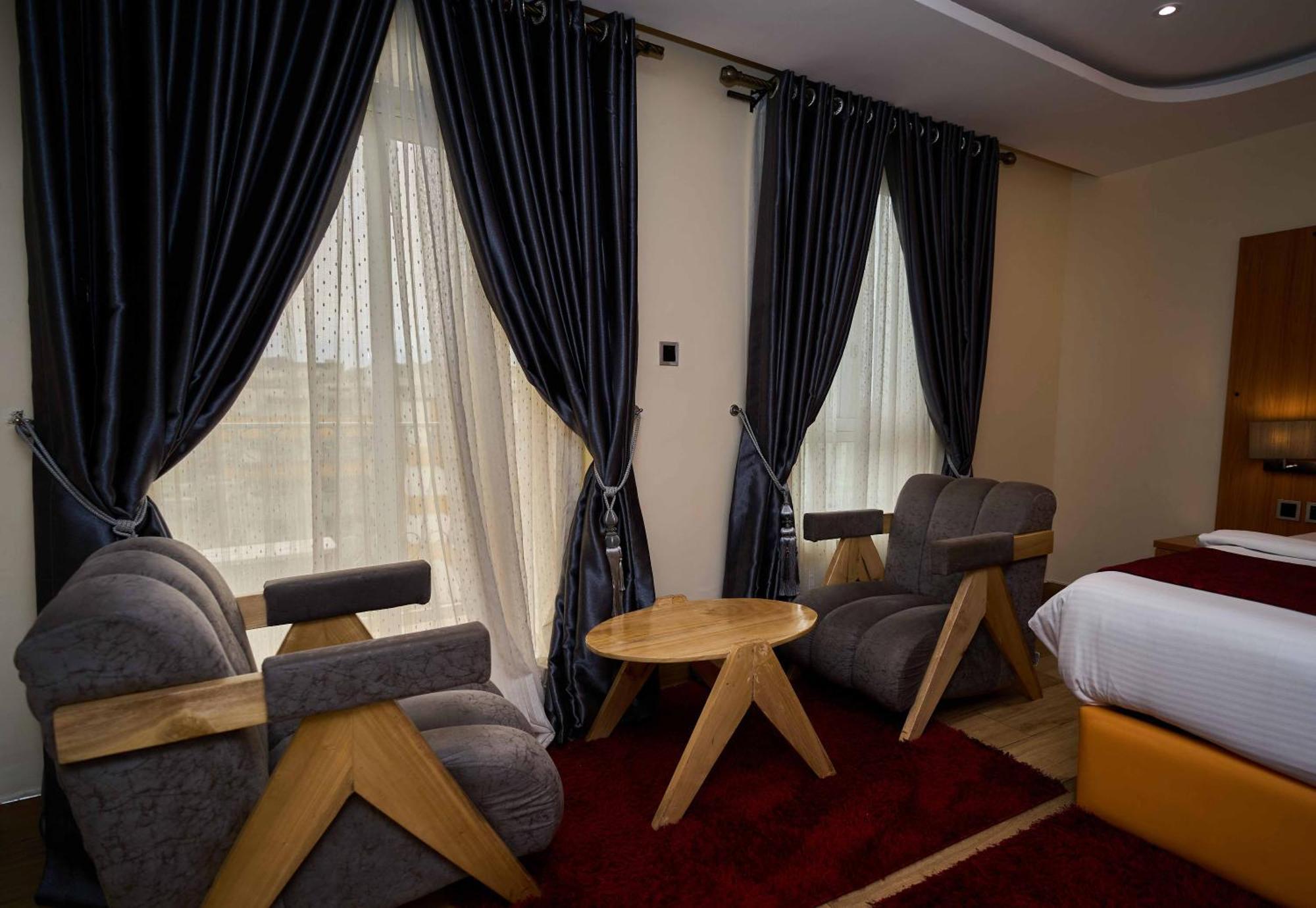 Watercress Hotels And Event Ikeja Exteriör bild